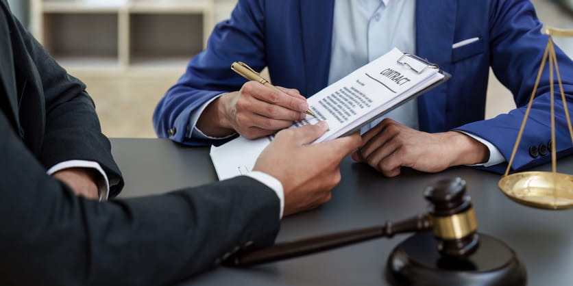 Getting a lawyer for car accident