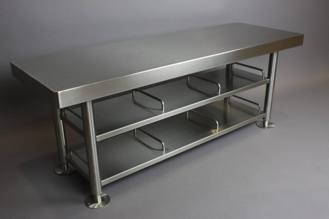 Cleanroom gowning bench