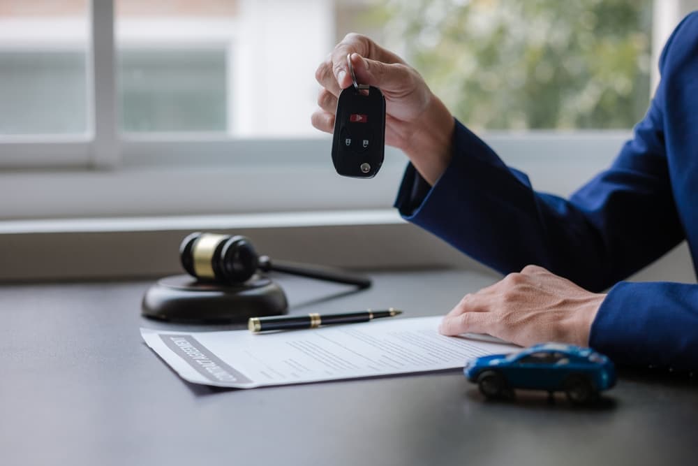 Minor car accident lawyer near me