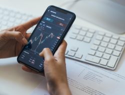 Can You Buy Stocks on Crypto.com? Invest Smarter