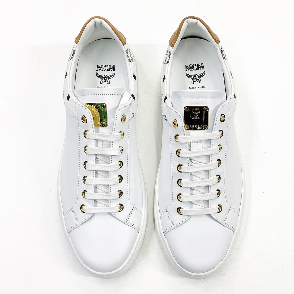 Vip clothing and footwear