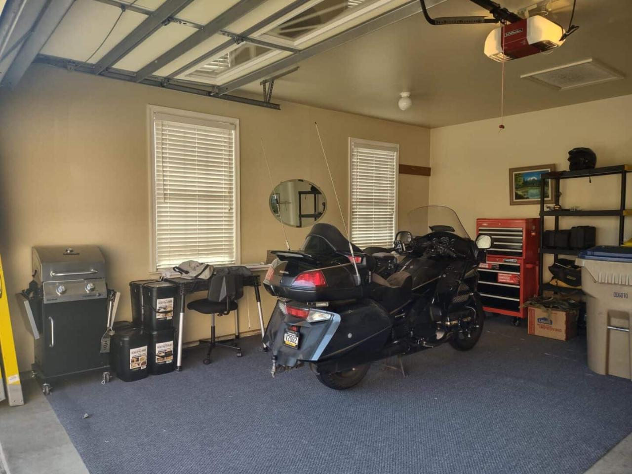 Garage GOLD | TVmaze Garage GOLD | TVmaze