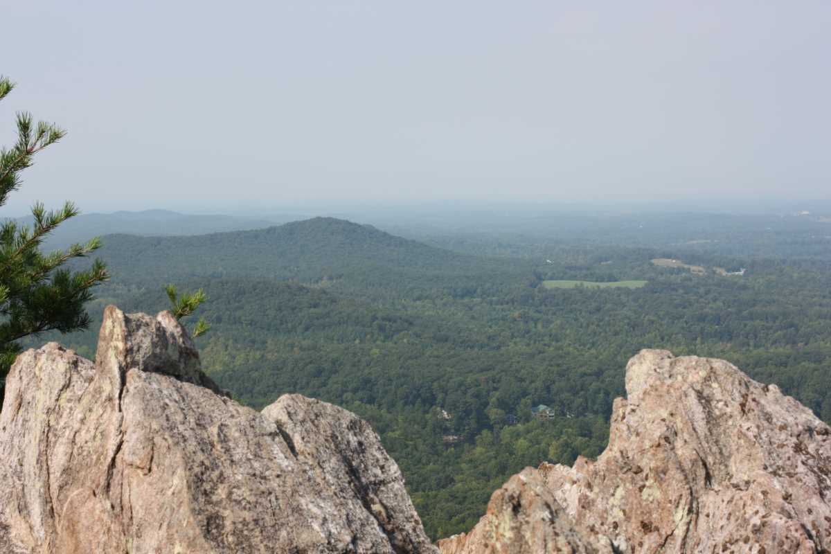 Crowders Mountain Pinnacle Trail | HikeTheSouth